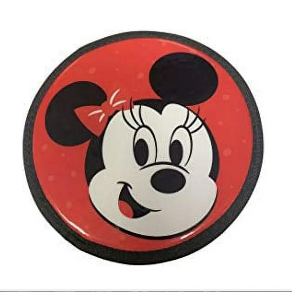 Disney Parks Minnie Mouse art set travel pack with zip up case NEW